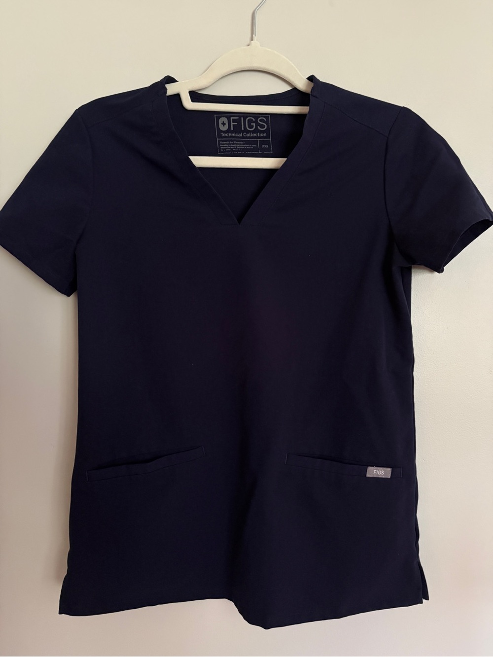 FIGS Navy V-Neck Short Sleeve Scrub Top
